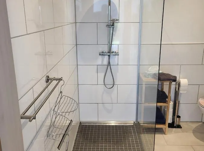 Seestern Im Haus-neuharlingersiel 公寓 *